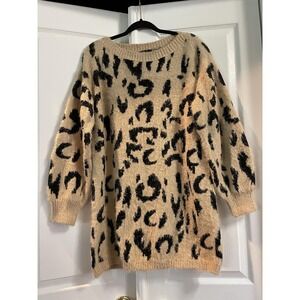 Lulus Sweater Womens Large Tan Black Leopard Print Fuzzy Knit Crewneck Pullover‎